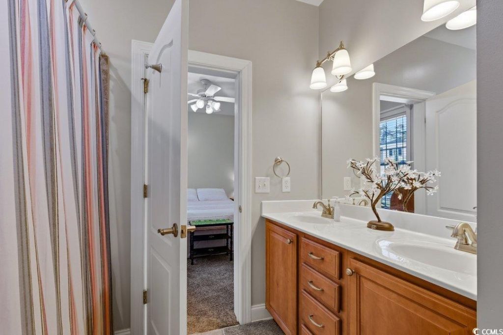 308 West End Ct. Photo 22