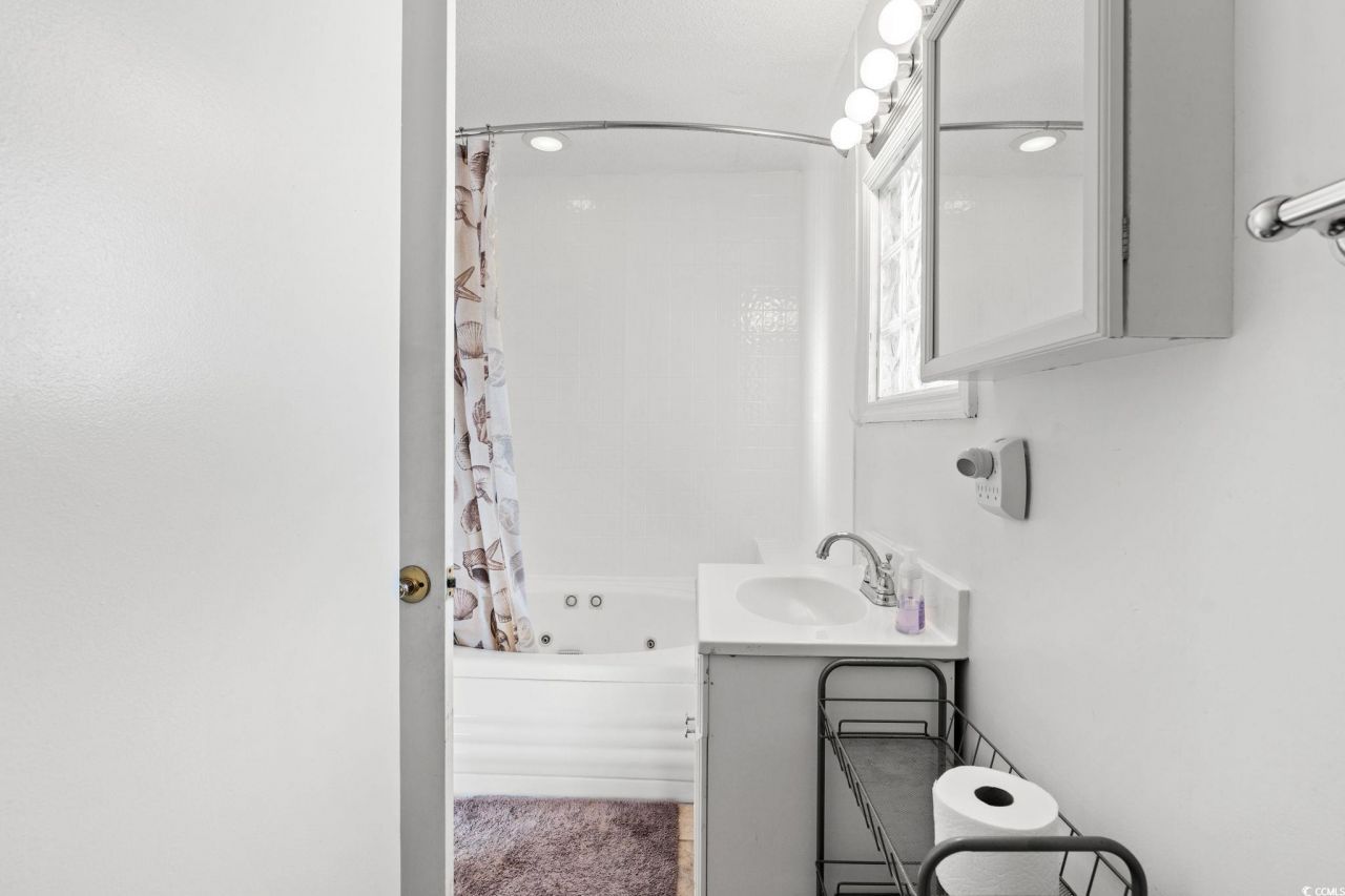 306 29th Ave. N Photo 24