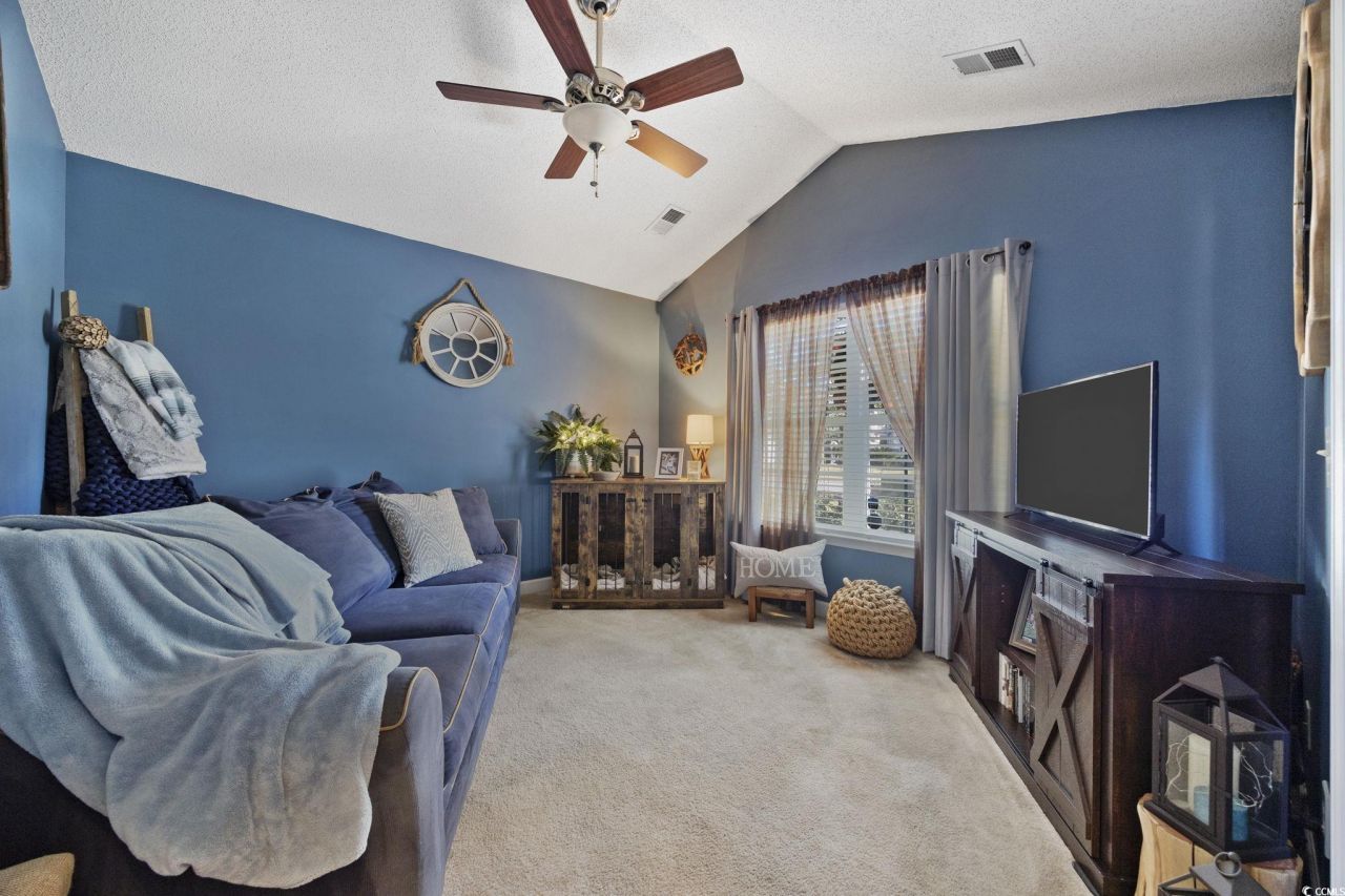 783 Riverward Dr. Photo 16