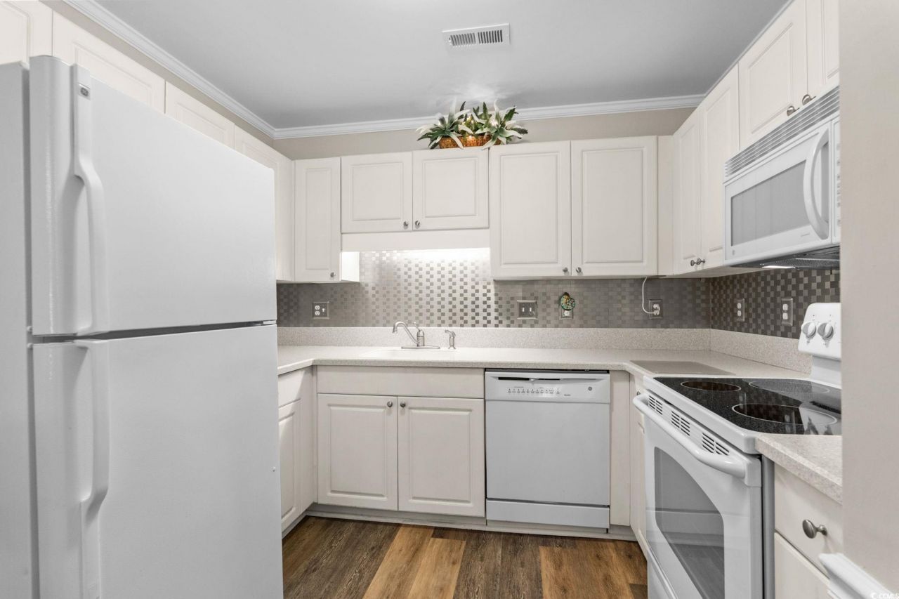 9754 Leyland Dr. Photo 12