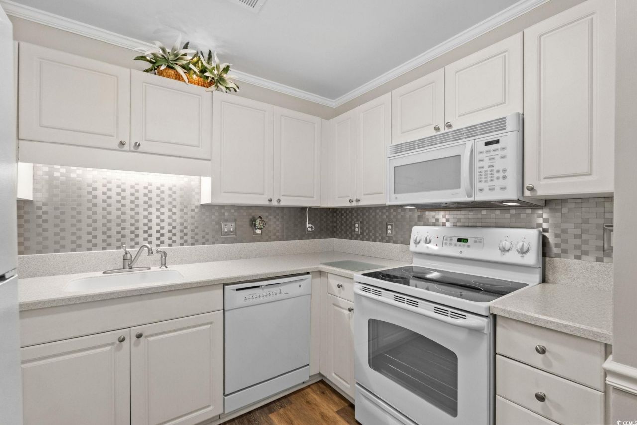 9754 Leyland Dr. Photo 14