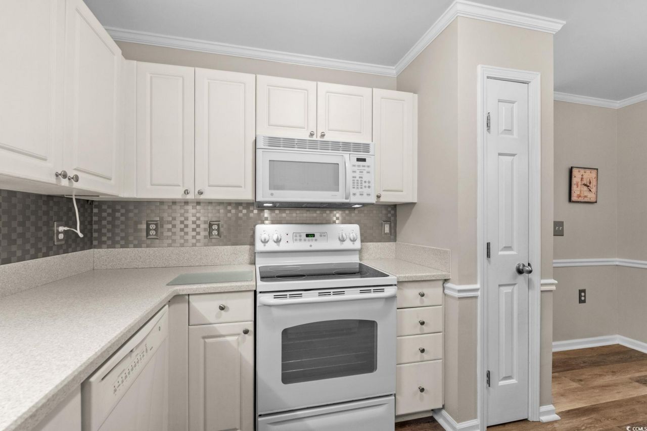 9754 Leyland Dr. Photo 15