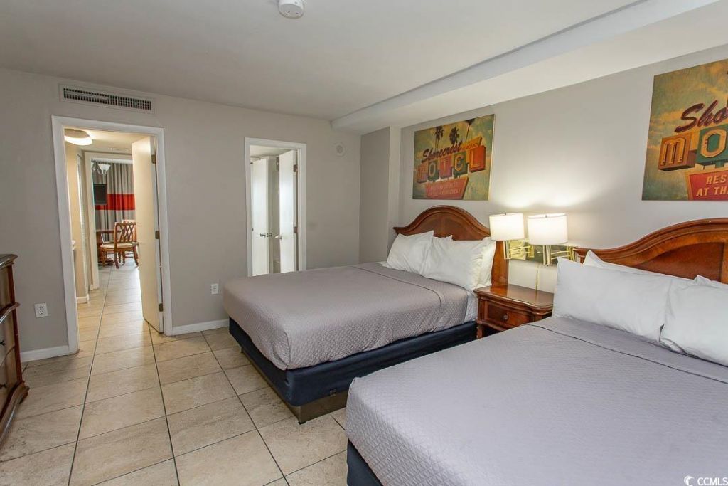 201 75th Ave N Photo 13