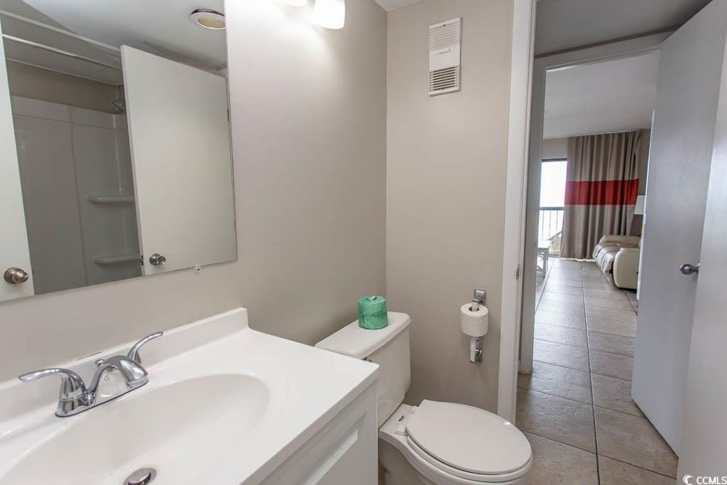 201 75th Ave N Photo 18