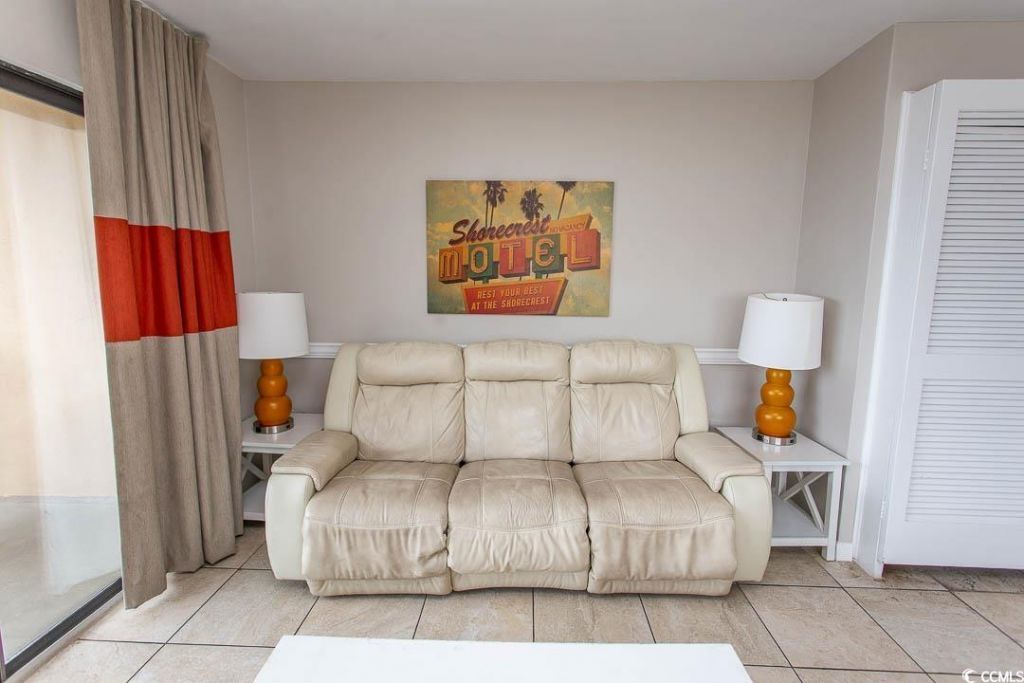 201 75th Ave N Photo 9