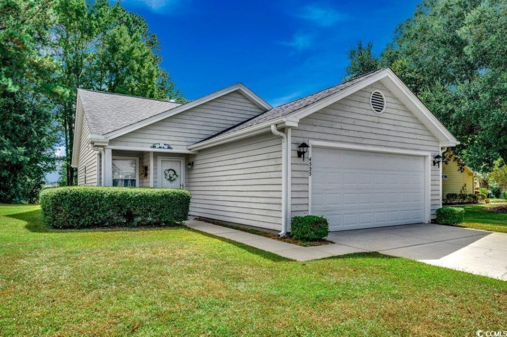 4525 Greenbriar Dr. Little River, SC 29566