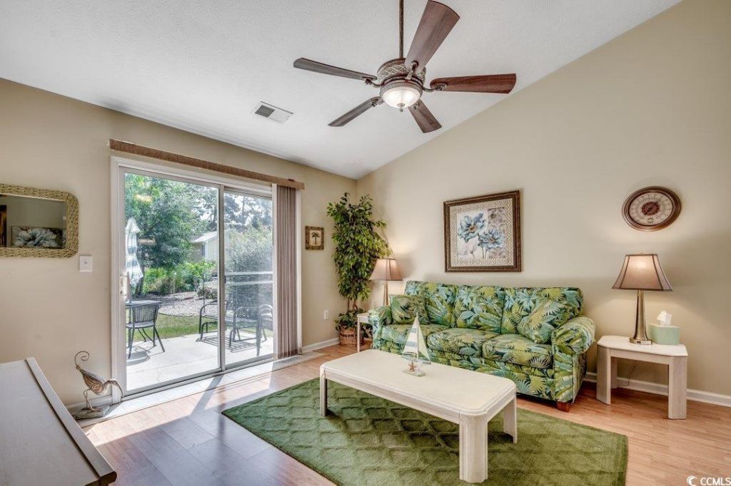 4525 Greenbriar Dr. Photo 11