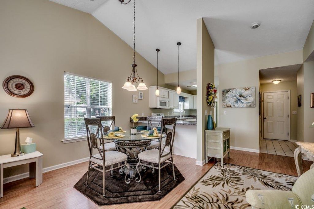 4525 Greenbriar Dr. Photo 14