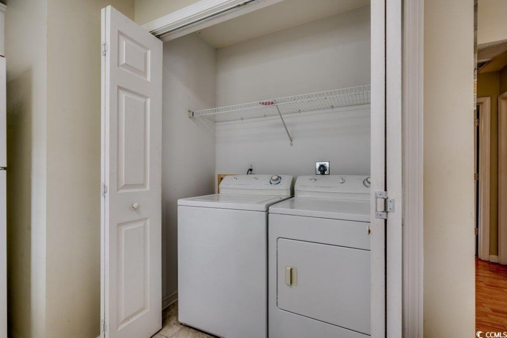 4525 Greenbriar Dr. Photo 19