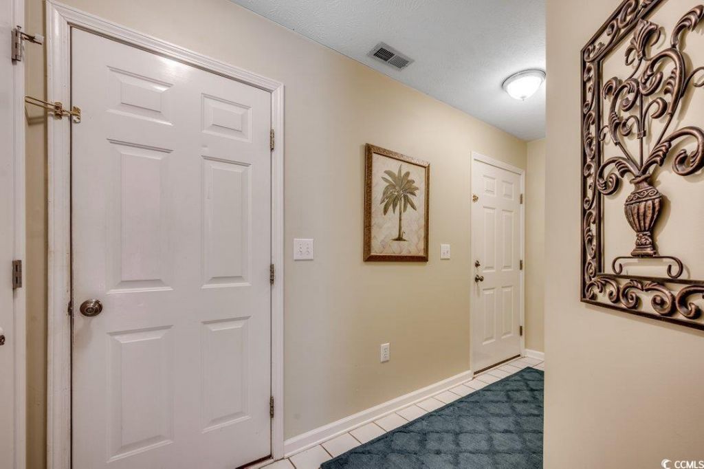 4525 Greenbriar Dr. Photo 20