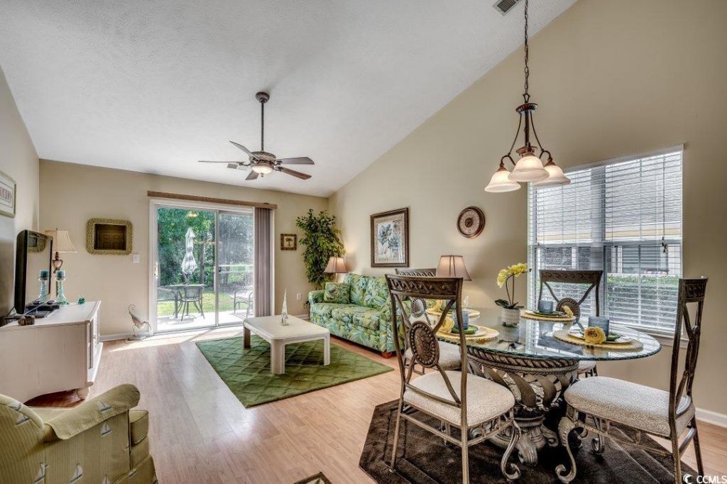 4525 Greenbriar Dr. Photo 9