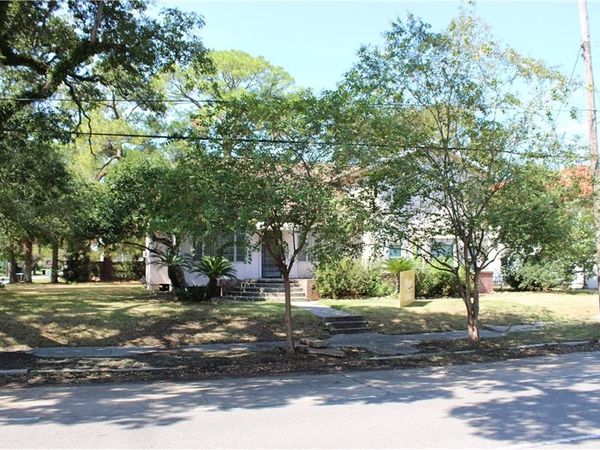 4602 FRANKLIN Avenue, New Orleans, LA 70122