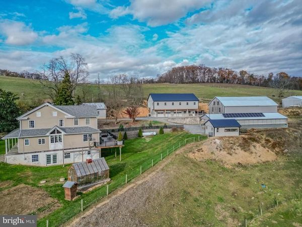 929 POTTSVILLE STREET, HERNDON, PA 17830