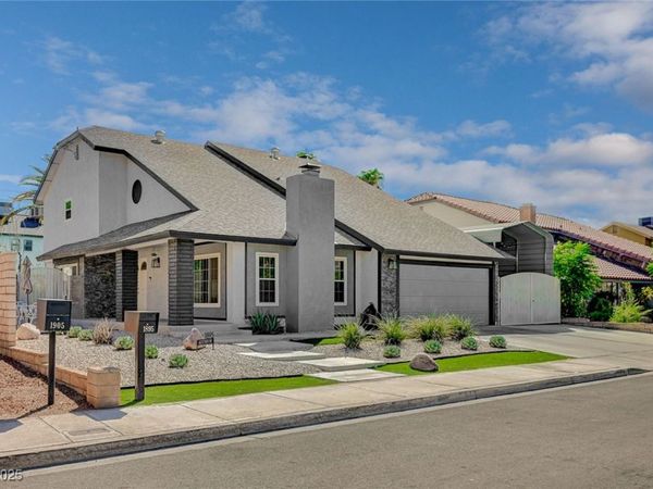 1895 Roxford Drive, Las Vegas, NV 89119