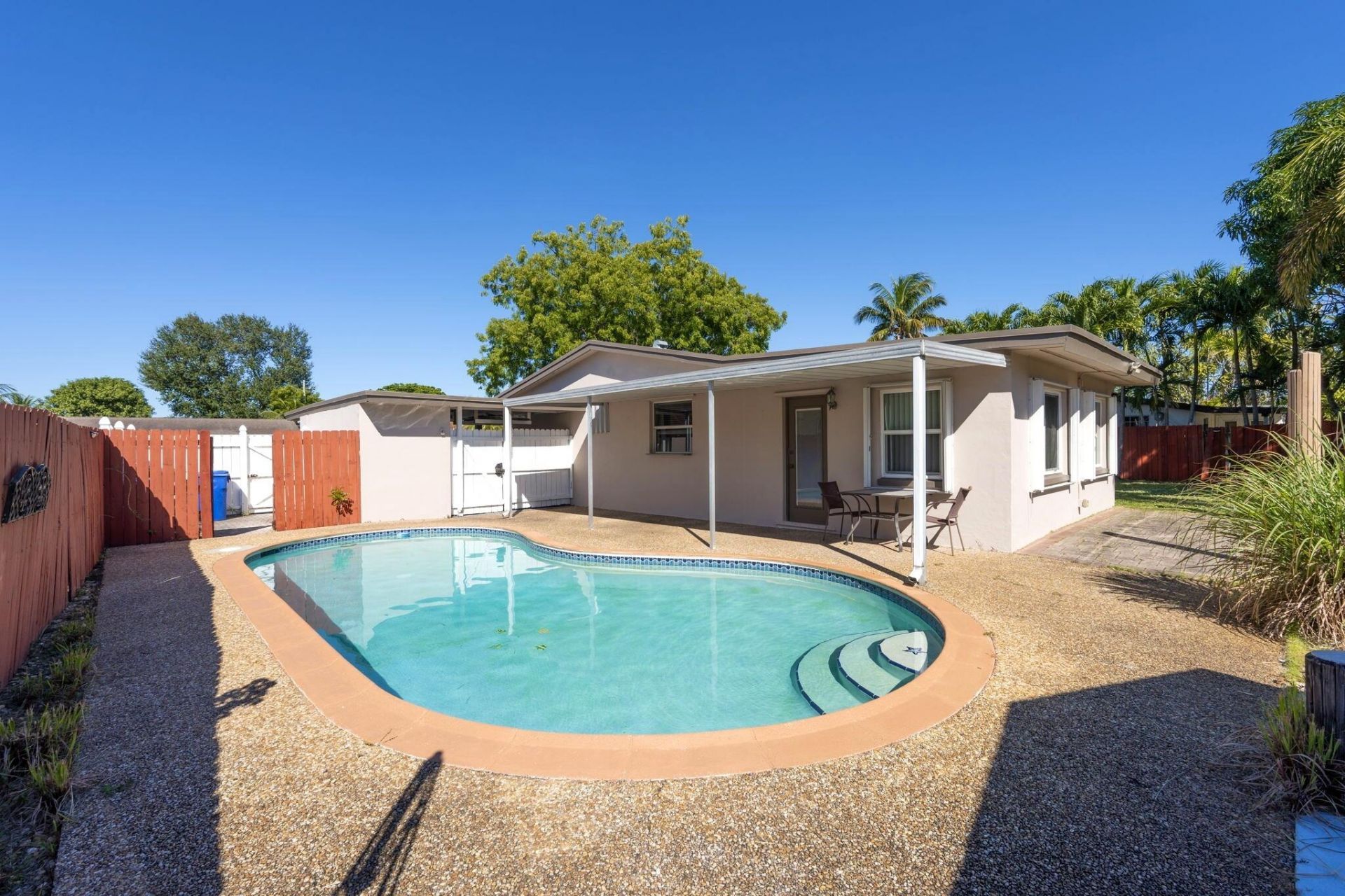 2016 SW 37th Avenue, Fort Lauderdale, FL 33312 Photo