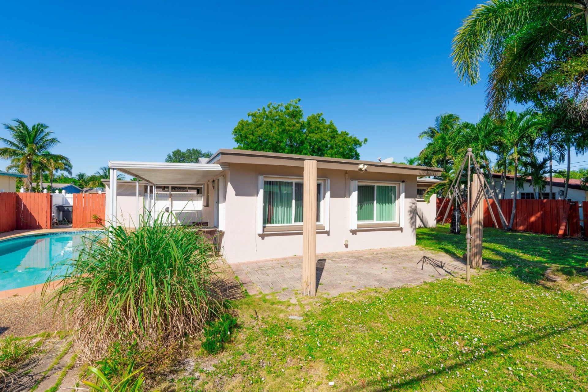 2016 SW 37th Avenue, Fort Lauderdale, FL 33312 Photo