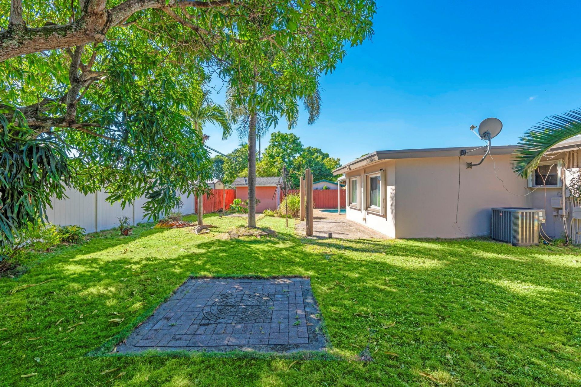 2016 SW 37th Avenue, Fort Lauderdale, FL 33312 Photo