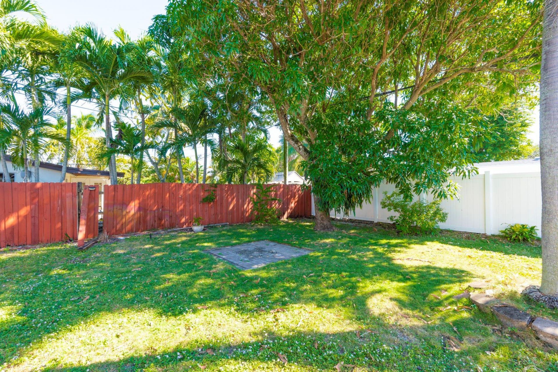 2016 SW 37th Avenue, Fort Lauderdale, FL 33312 Photo