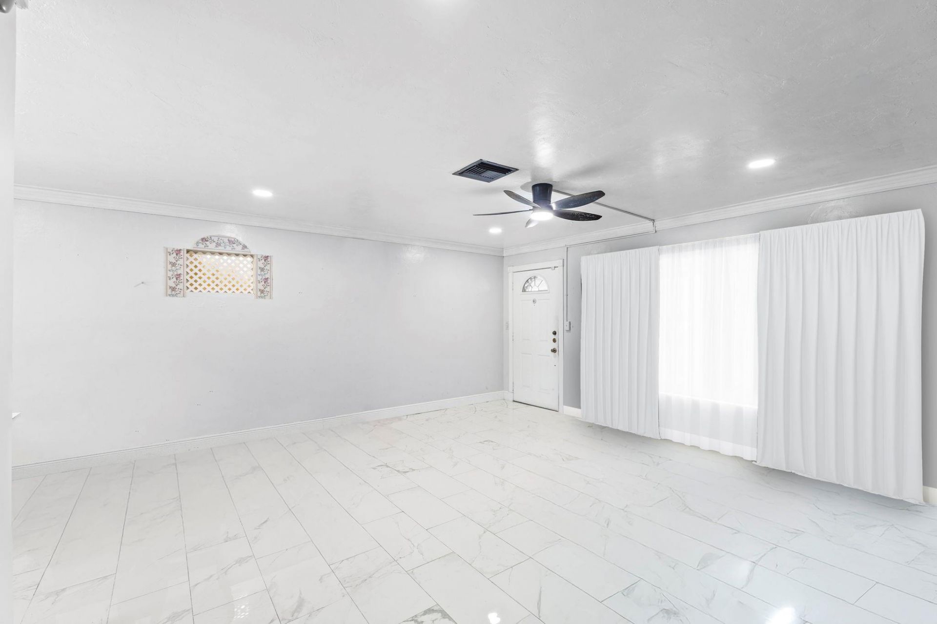 2016 SW 37th Avenue, Fort Lauderdale, FL 33312 Photo