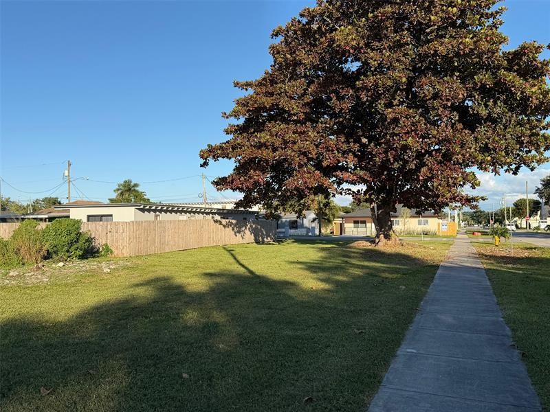 548 SW 6th Ter, Homestead, FL 33030 Photo