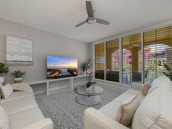 410 Bayfront PL, Unit 2403, NAPLES, FL 34102