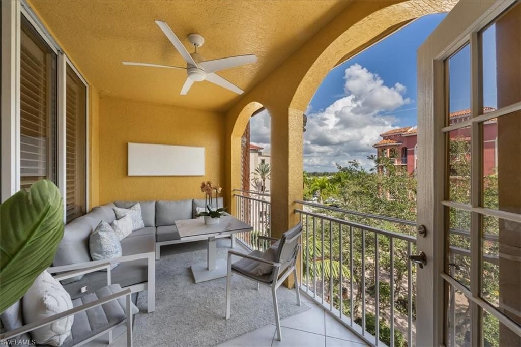 410 Bayfront Pl, Unit 2403, Naples, FL 34102 Photo