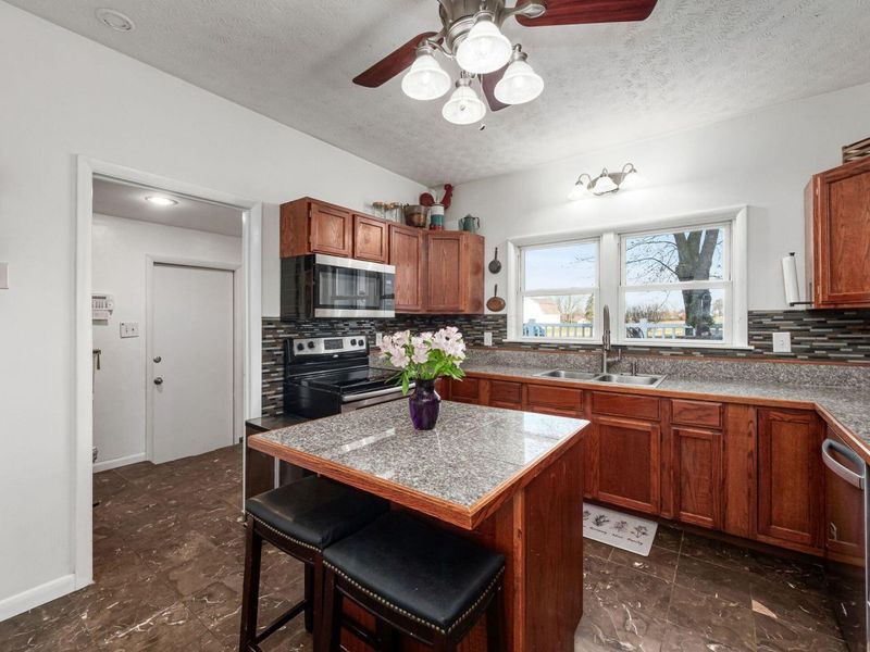 8011 Ruffner Road NE, Baltimore, OH 43105 Photo 12