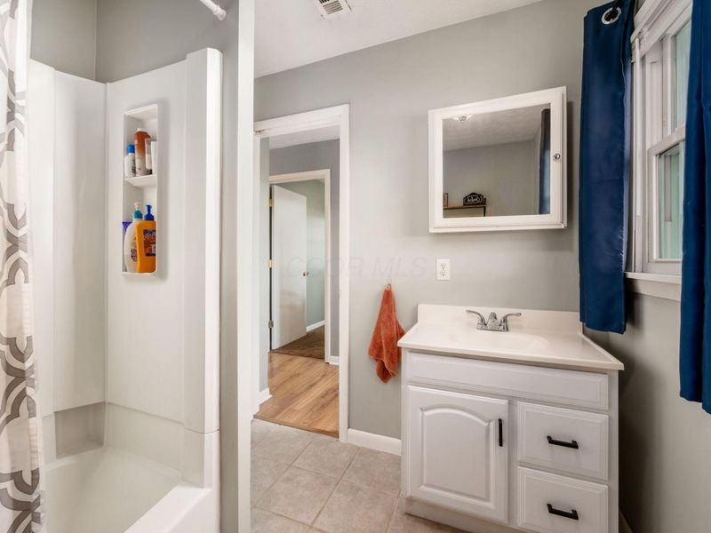 8011 Ruffner Road NE, Baltimore, OH 43105 Photo 16