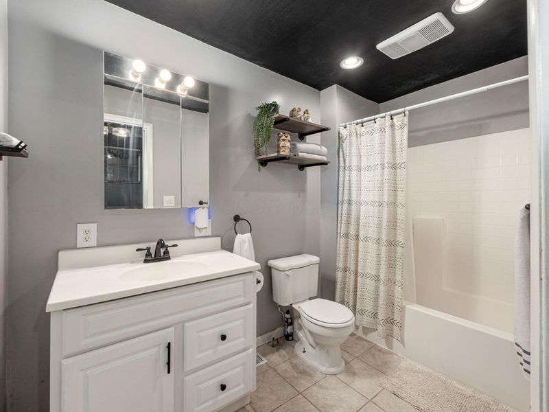 8011 Ruffner Road NE, Baltimore, OH 43105 Photo 21