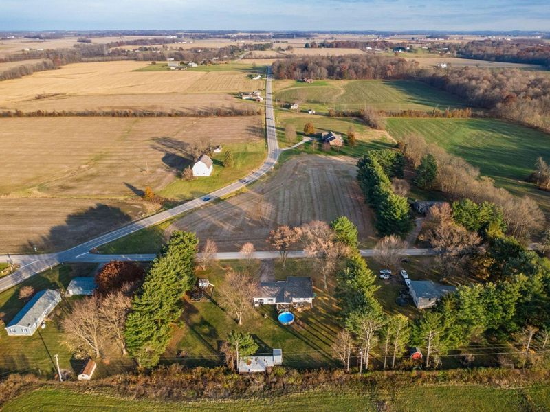 8011 Ruffner Road NE, Baltimore, OH 43105 Photo 40