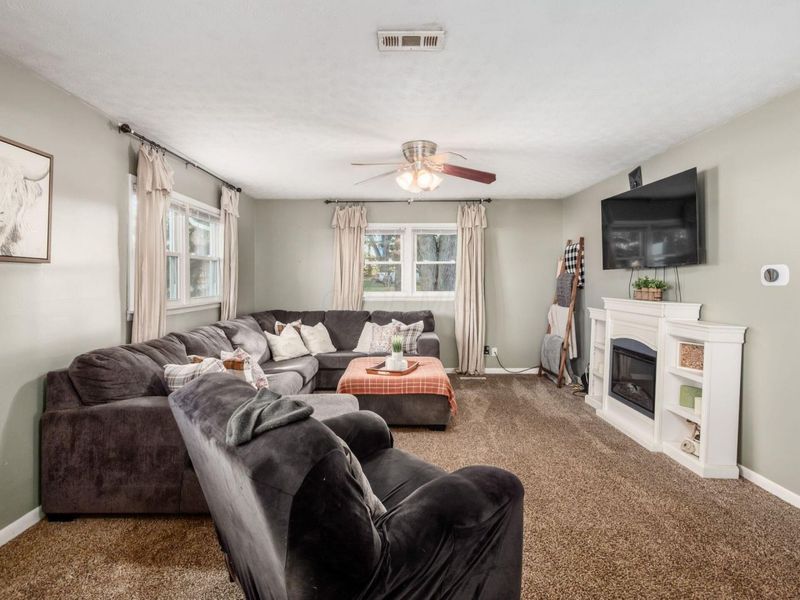 8011 Ruffner Road NE, Baltimore, OH 43105 Photo 5