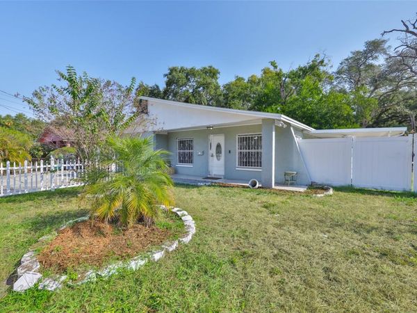 3901 N CLEARFIELD AVENUE, TAMPA, FL 33603