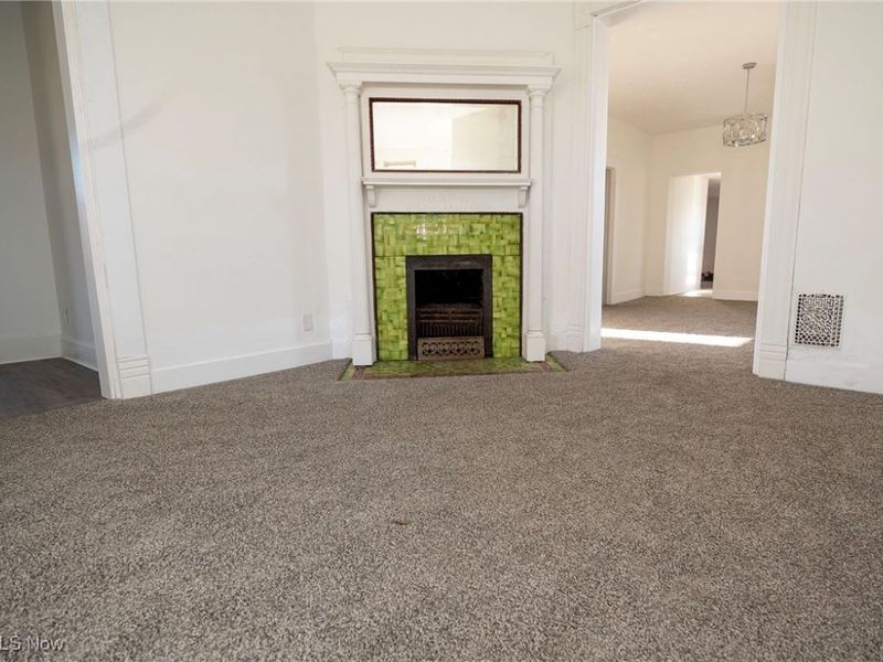 911 N Water Street, Uhrichsville, OH 44683 Photo 10