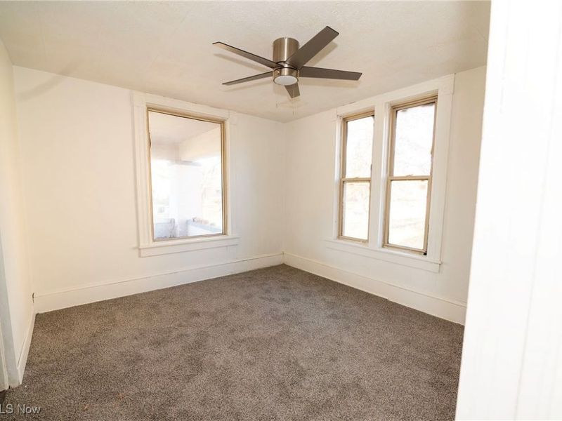 911 N Water Street, Uhrichsville, OH 44683 Photo 17