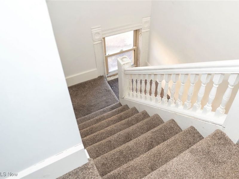 911 N Water Street, Uhrichsville, OH 44683 Photo 22