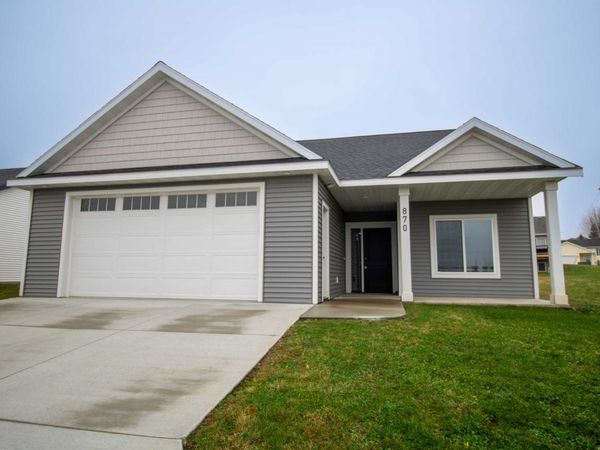 870 Bucknell Lane SE, Stewartville, MN 55976