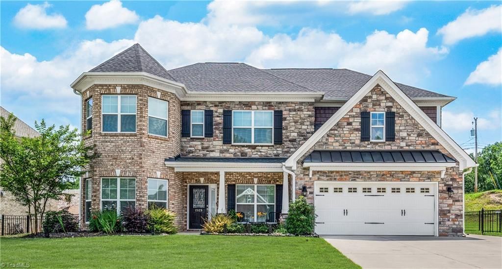 2925 Fernley Court, High Point, NC 27262 Main Photo