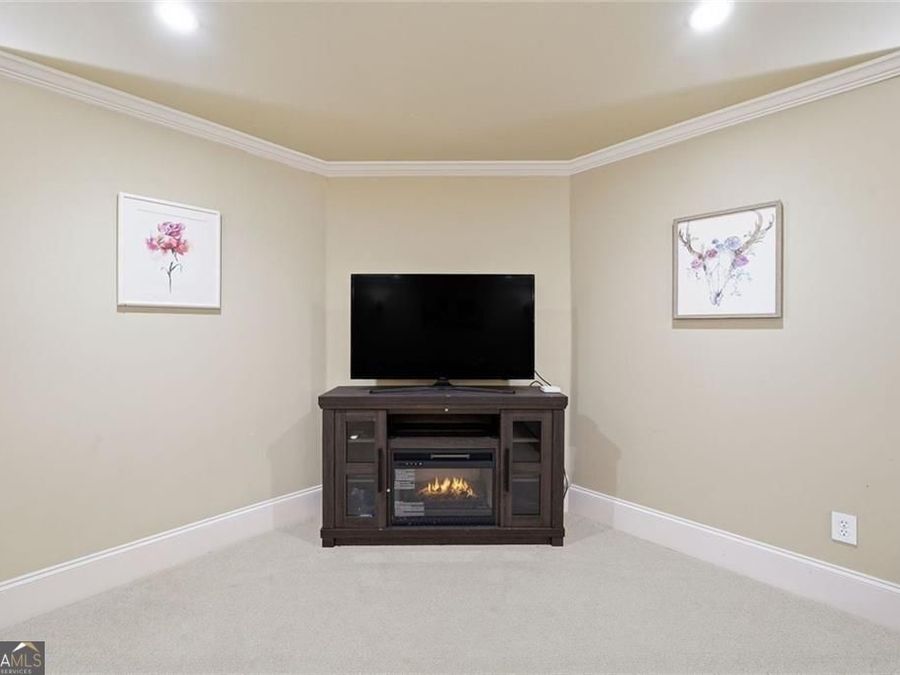Property Image 60