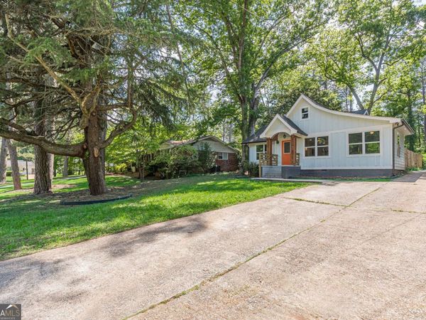 3275 Dodson Drive, East Point, GA 30344