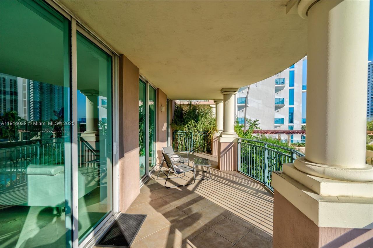 17555 Atlantic Blvd, Unit 602, Sunny Isles Beach, FL 33160 Photo