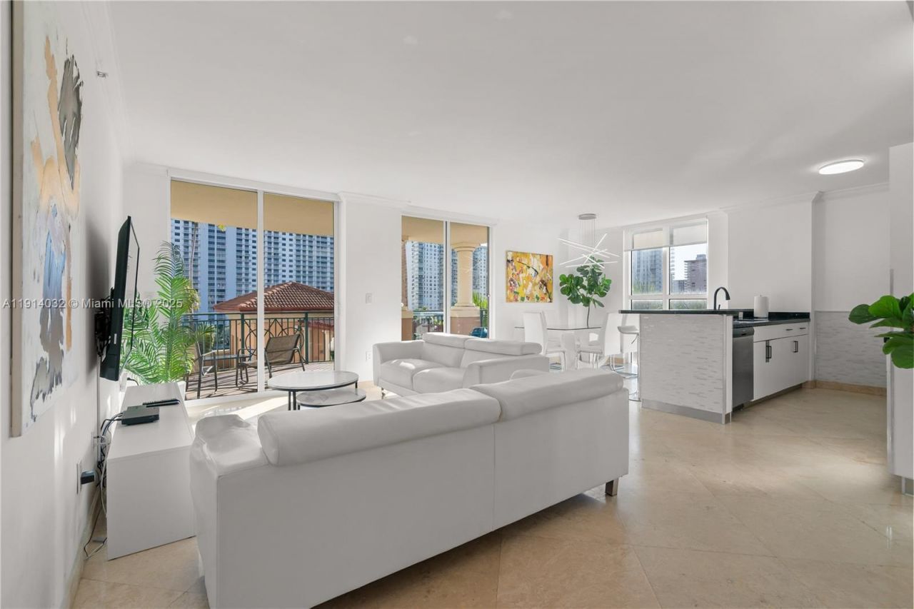 17555 Atlantic Blvd, Unit 602, Sunny Isles Beach, FL 33160 Photo