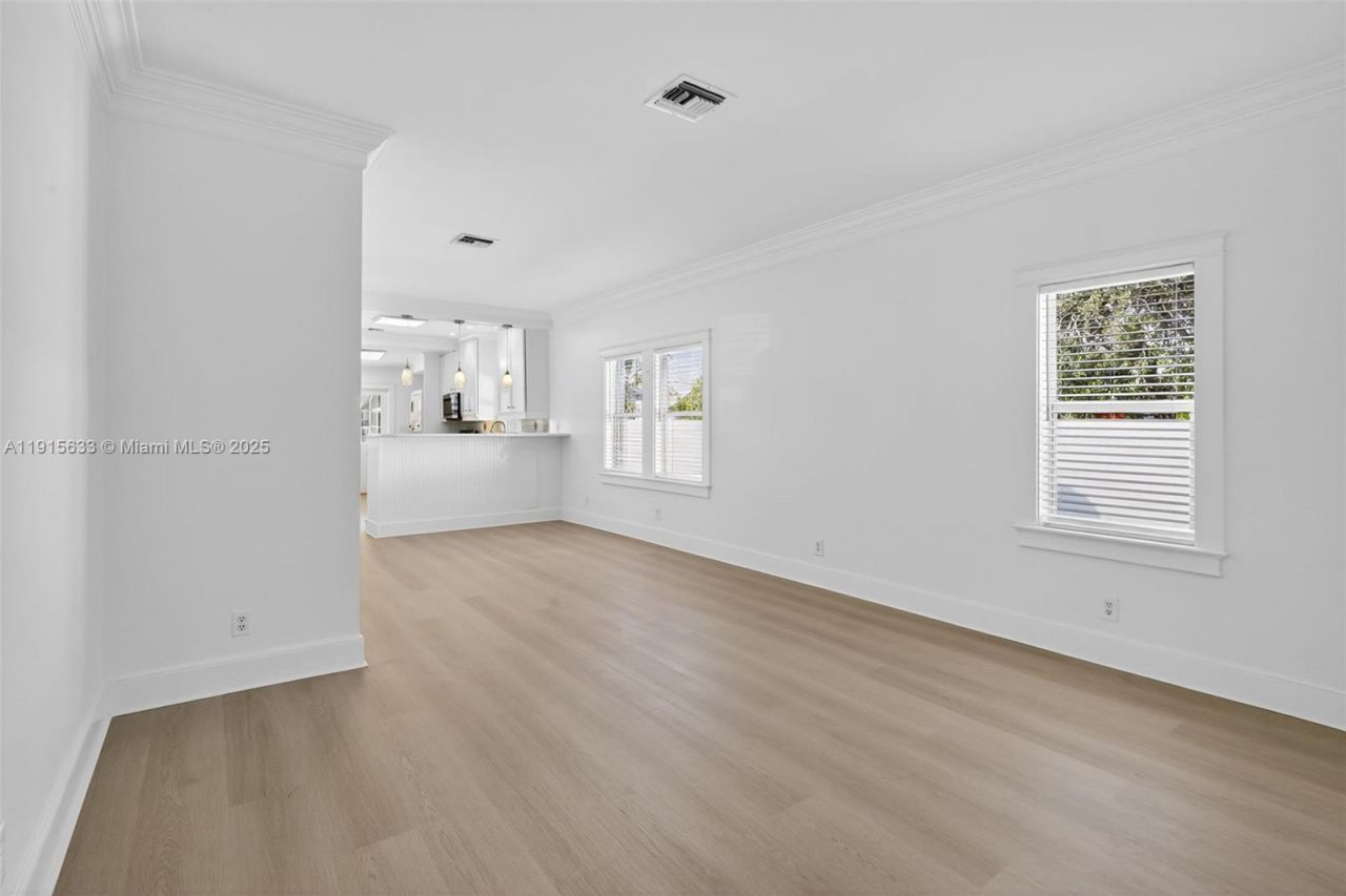 123 N Ocean Breeze, Unit A, Lake Worth, FL 33460 Photo