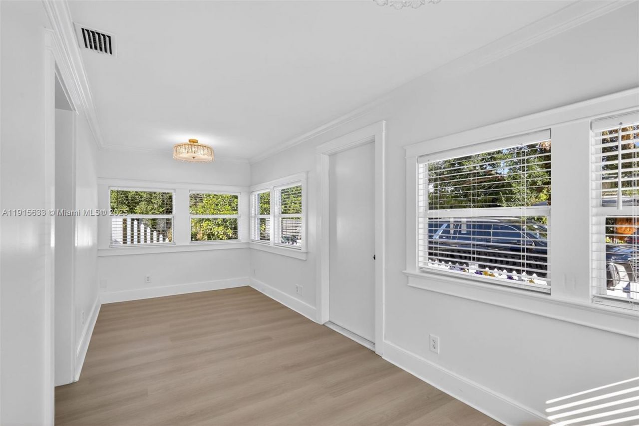 123 N Ocean Breeze, Unit A, Lake Worth, FL 33460 Photo