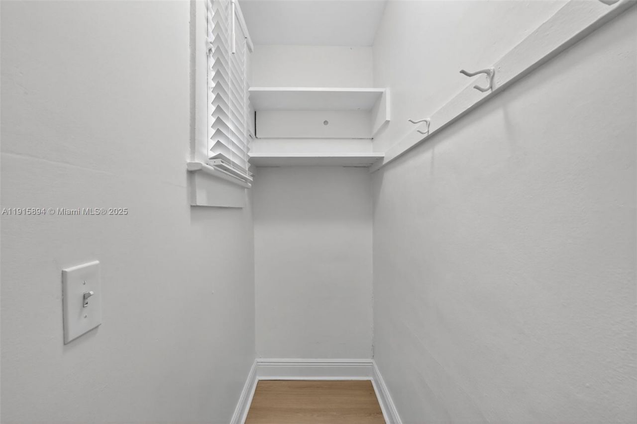 123 N Ocean Breeze, Unit B, Lake Worth, FL 33460 Photo