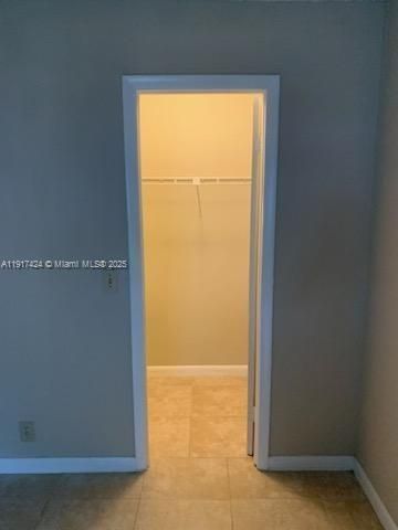 470 Executive Center Dr, Unit 1I, West Palm Beach, FL 33401 Photo