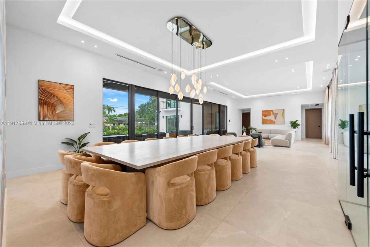 1881 NE 196th Ter, Miami, FL 33179 Photo