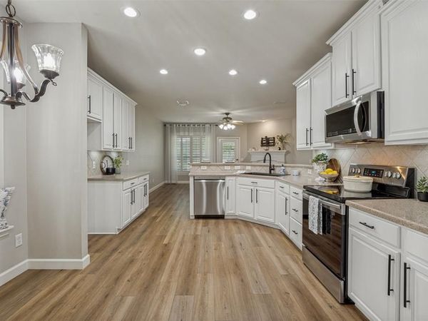 359 Wrangler Drive, Fairview, TX 75069