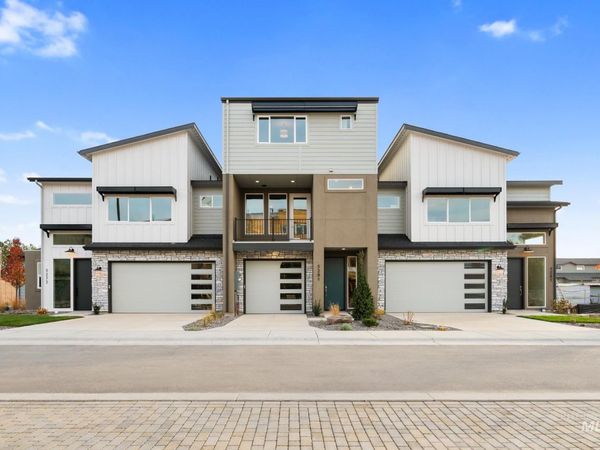 5281 N River Water Lane, Garden City, ID 83714