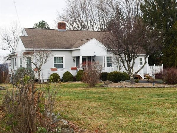 1355 Highland Avenue, Cambridge, OH 43725