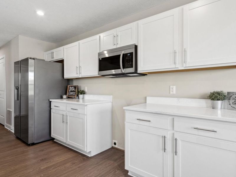 719 S High Street, Urbana, OH 43078 Photo 7